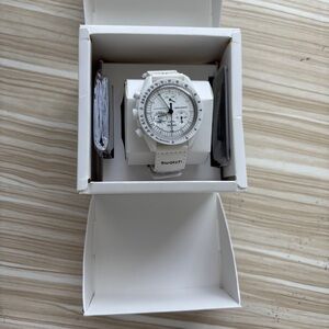 Omega white battery watch